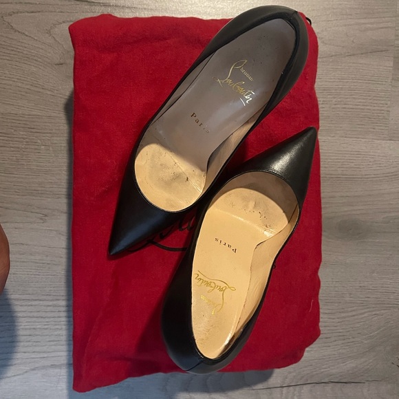 Christian Louboutin Decollete 554 main image 0